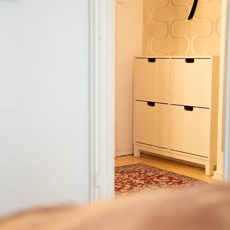 Flemari Downtown Be My Guest * Helsinki